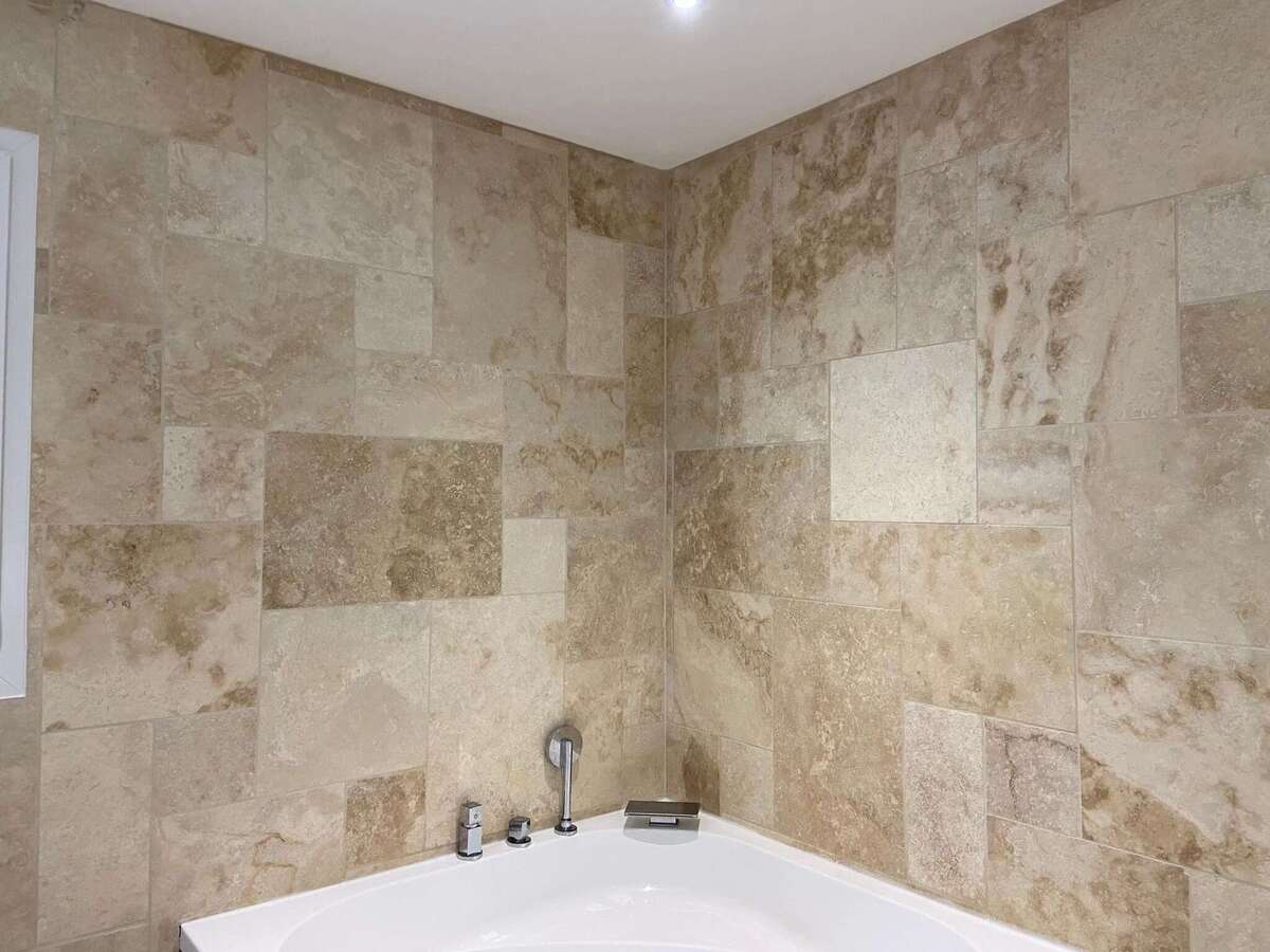 Rénovation de salle de bain à Nemours : guide complet pour choisir son carreleur